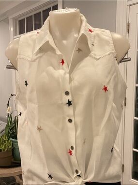 Vintage White Sleeveless Button-Down with Red, Navy & Gold Star Embroidery
